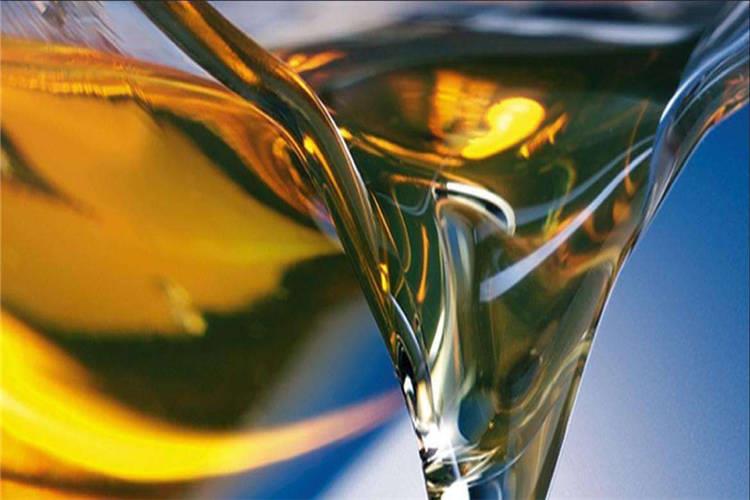 普通齒輪傳動(dòng)可選用普通工業(yè)齒輪油，準(zhǔn)雙曲面齒輪傳動(dòng)須選用準(zhǔn)雙曲面齒輪油